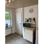 With 2 Bedrooms Casa vacanze